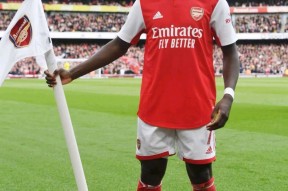 乐鱼登录-阿森纳前途光明！，西亚卡姆新星表现优异表现突出引发球迷热议-乐鱼登录